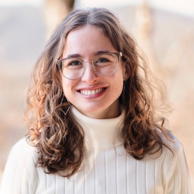 Two CJC Journalism Seniors Chosen for New York Times 20222023